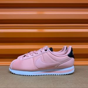 Nike Cortez Basic Valentine's Day Women's Shoes